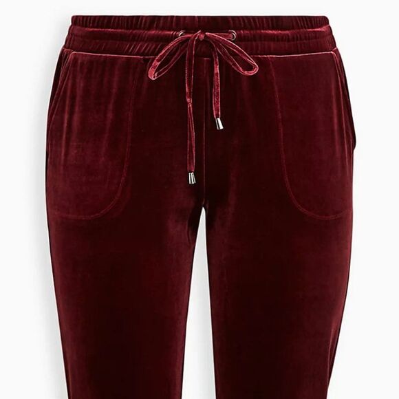 Torrid Tapered Pull On Pant - Stretch Velvet Wine 2X - Picture 4 of 6